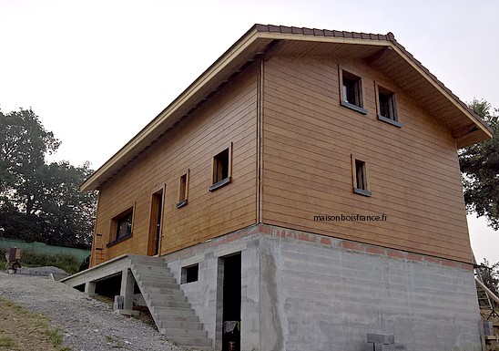 maison bois étage demi sous sol